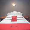 Отель RedDoorz near Tugu Naga Singkawang, фото 29