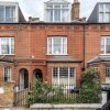 Отель Exceptional 4-bed house right by Battersea Park, фото 14