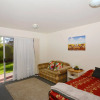 Отель Greens Motel, фото 3