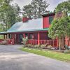 Отель Sevierville Blue Ridge Bungalow w/ Hot Tub, Deck, фото 31