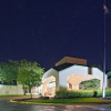 Отель La Quinta Inn & Suites Overland Park, фото 11