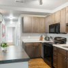 Отель The Luxe Suites at University of Arkansas, фото 4