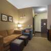 Отель Comfort Suites Saskatoon, фото 17
