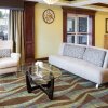 Отель Comfort Suites Harvey - New Orleans West, фото 3