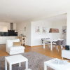Отель Contemporary Apartment in Den Haag With TV, фото 3