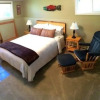 Отель Fireweed Manor Bed and Breakfast, фото 2