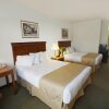 Отель Best Western Plus Lake Elsinore Inn & Suites, фото 17
