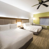 Отель Holiday Inn Express Clinton, an IHG Hotel, фото 5