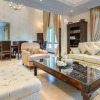 Отель Beautiful Large 4 B/R Villa W/ Pool Jumeirah Island, фото 11