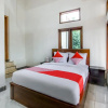 Отель Oyo 2300 Ansori Homestay Syariah, фото 7