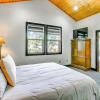 Отель Spacious Shaver Lake Home w/ Deck: 3 Mi to Marina!, фото 4
