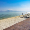 Отель Venus Seaside Apartment by Travelpro Services, фото 4