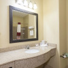 Отель Red Roof Inn & Suites Lake Charles, фото 11