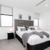 Отель Sydney Townhouse with Parking and Deck, фото 10