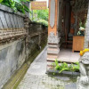 Отель Putu's Paradise Guesthouse, фото 1