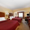 Отель La Quinta Inn & Suites by Wyndham Dodge City, фото 26