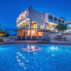 Отель Elegance Luxury Executive Suites - Adults Only, фото 17