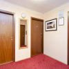 Отель B&B Guesthouse - Bed and Breakfast Keflavik Centre, фото 16