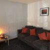Отель Super 2 Bedroom Flat near Dalkeith Town Center, фото 6