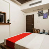 Отель OYO 3360 near Victory Tunnel, фото 26
