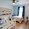Отель Lucky Enough 3 Bedroom Home, фото 10