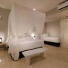 Отель Limitless Jungle Villas Complex, 5 BR, Ubud With Staff, фото 3