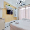Отель Relaxing Studio Room At Sky House Bsd Apartment, фото 1