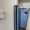 Отель Richards Motel Courtyard, фото 26
