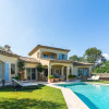 Отель Luxurious Villa With Internet and Private Swimming Pool, Near Grasse, фото 15