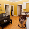 Отель Lori Lanes 'juliet Cottage' ~ 2 Bedroom ~ Downtown, фото 7