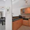 Отель Charming Two-Bedroom Apartment with Balcony And Garage by the Marina, фото 1
