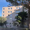 Отель Best Western Marseille Aeroport в Витроли