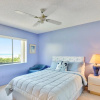 Отель Land's End 401 Building 10 Corner Unit, Beachfront Condo!, фото 2