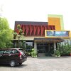 Отель Airy Monjali Sleman Palagan Tentara Pelajar KM 9 Yogyakarta, фото 3