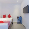 Отель Oyo 129 Bassura City Apartment, фото 3