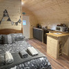 Отель Charming 1-bed Lodge in Dumfries, фото 4