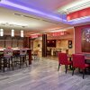 Отель TownePlace Suites by Marriott London, фото 11