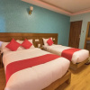 Отель Oyo 611 Hotel Everest Regency, фото 7
