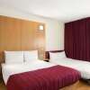 Отель Ramada Encore by Wyndham Doncaster Airport, фото 6