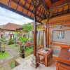 Отель Collection O 91479 Indah Home Stay, фото 10