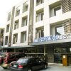 Отель Fersal Hotel Kalayaan, фото 1
