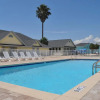 Отель Travelodge by Wyndham Panama City Beach / Beachfront, фото 11