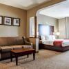 Отель Comfort Suites Lombard - Addison, фото 4