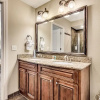 Отель Stayin Classy 2 Bedrooms 2 Bathrooms Condo, фото 4