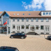 Отель Eight-Bedroom Holiday home in Hvide Sande, фото 1