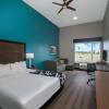 Отель La Quinta Inn & Suites by Wyndham West Memphis, фото 17