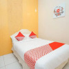 Отель OYO 1239 Mojokerto Classic Residence, фото 3