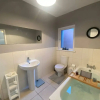 Отель Warm Cozy 2BR House Ormeau Road, фото 9