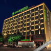 Отель Green Haotai Hotel (Fengqiu Happiness Road Store), фото 2