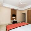 Отель OYO Rooms 564 Near Garia Metro Station, фото 25